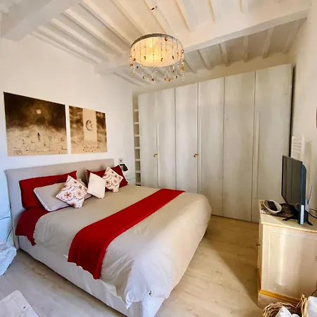 La Sorpresa Sul Bastione With Panoramic Balcony Διαμέρισμα